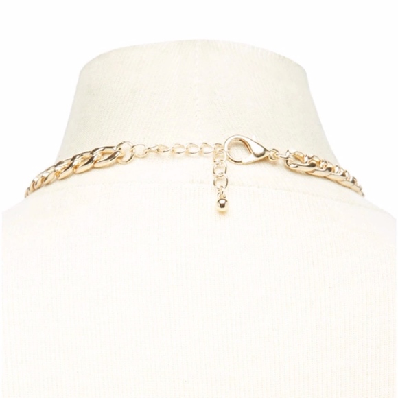 Link Chain Thick Gold Choker Necklace - Picture 4 of 8